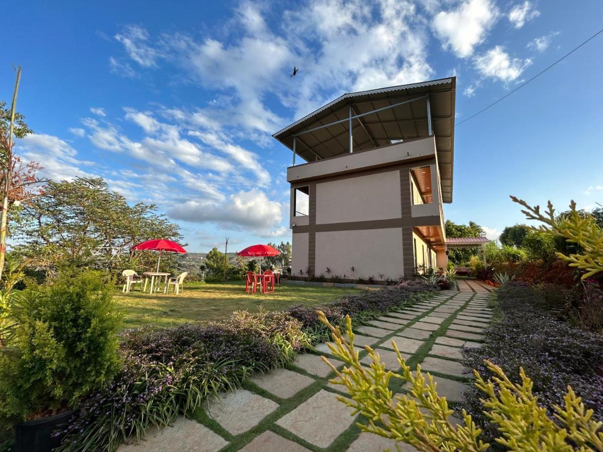 Divine Resort - Mahabaleshwar Panchgani Exteriör bild